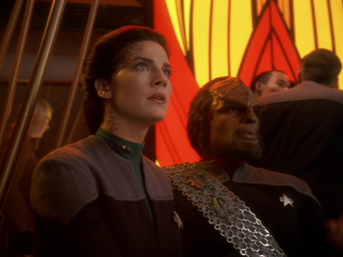 extant_StarTrek_DS9_6x07-YouAreCordiallyInvited_00352.jpg