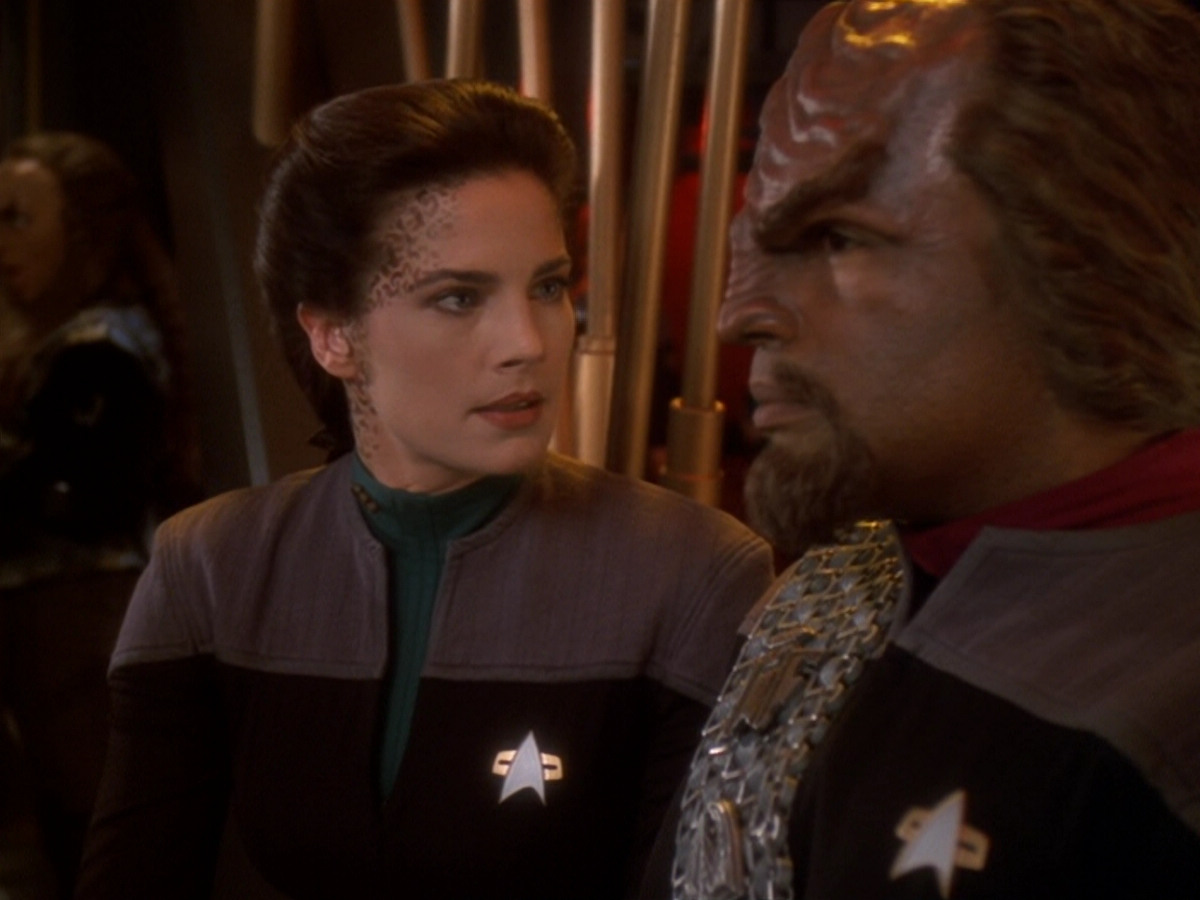 extant_StarTrek_DS9_6x07-YouAreCordiallyInvited_00367.jpg