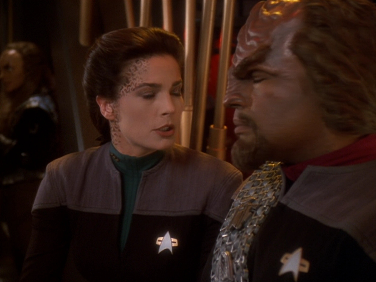 extant_StarTrek_DS9_6x07-YouAreCordiallyInvited_00369.jpg