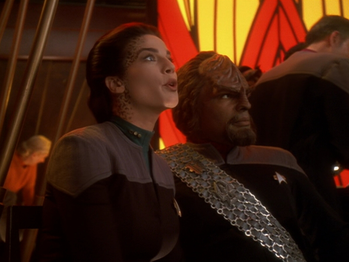 extant_StarTrek_DS9_6x07-YouAreCordiallyInvited_00406.jpg