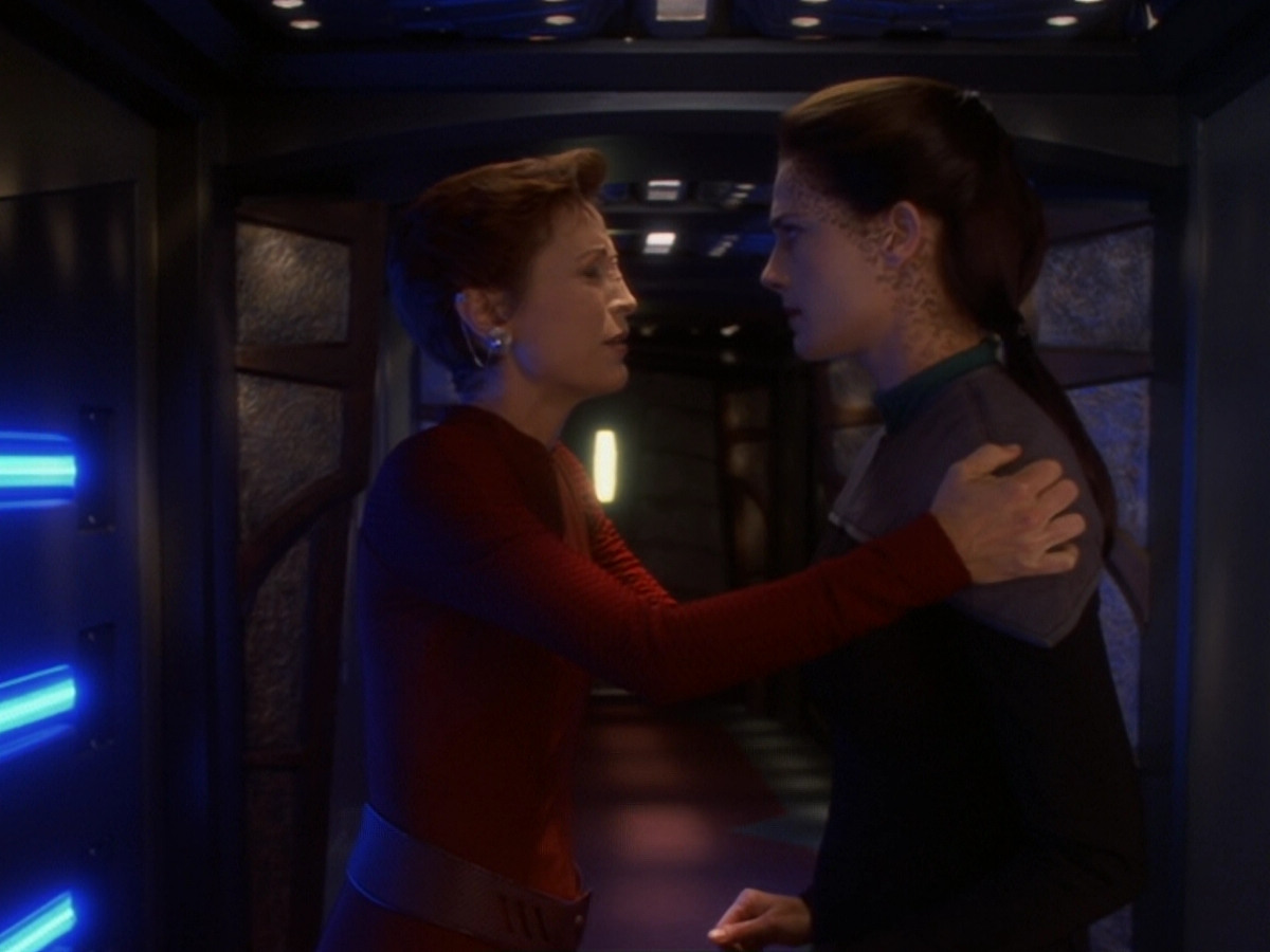extant_StarTrek_DS9_6x07-YouAreCordiallyInvited_00713.jpg