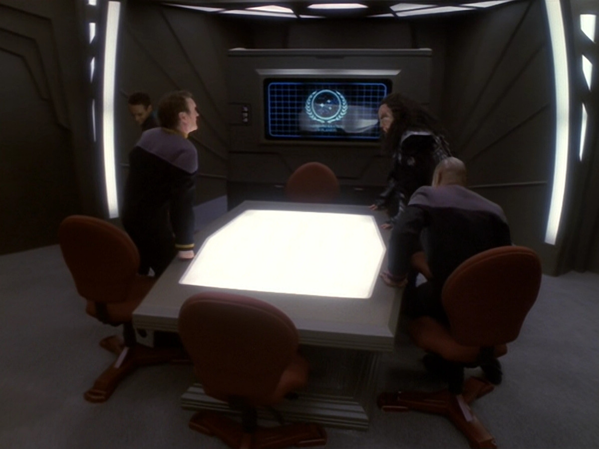 extant_StarTrek_DS9_6x07-YouAreCordiallyInvited_00791.jpg