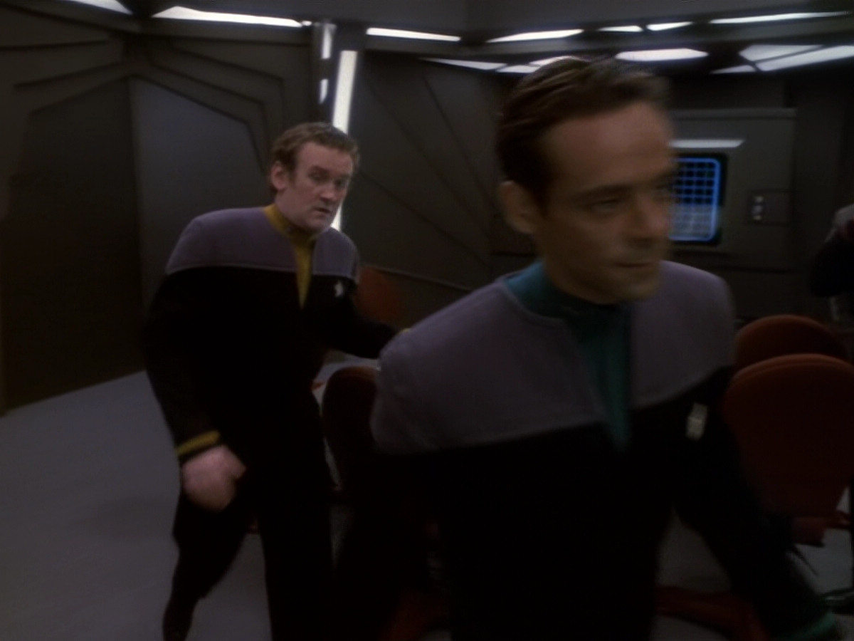 extant_StarTrek_DS9_6x07-YouAreCordiallyInvited_00797.jpg