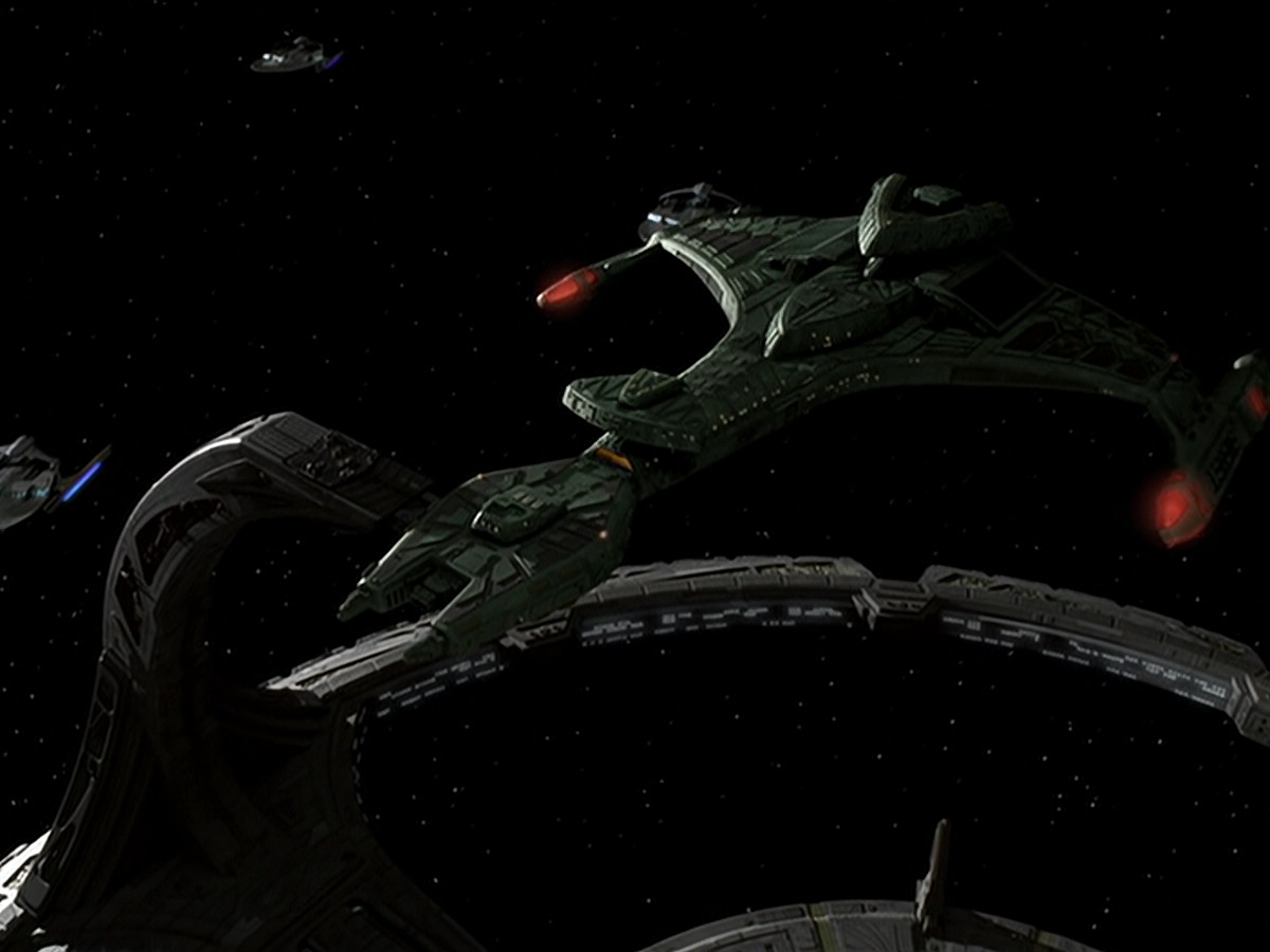 extant_StarTrek_DS9_6x07-YouAreCordiallyInvited_00821.jpg
