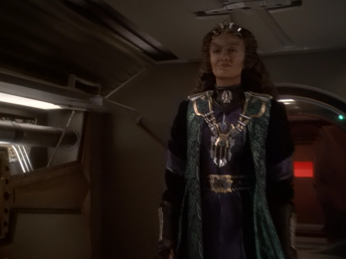 extant_StarTrek_DS9_6x07-YouAreCordiallyInvited_00845.jpg