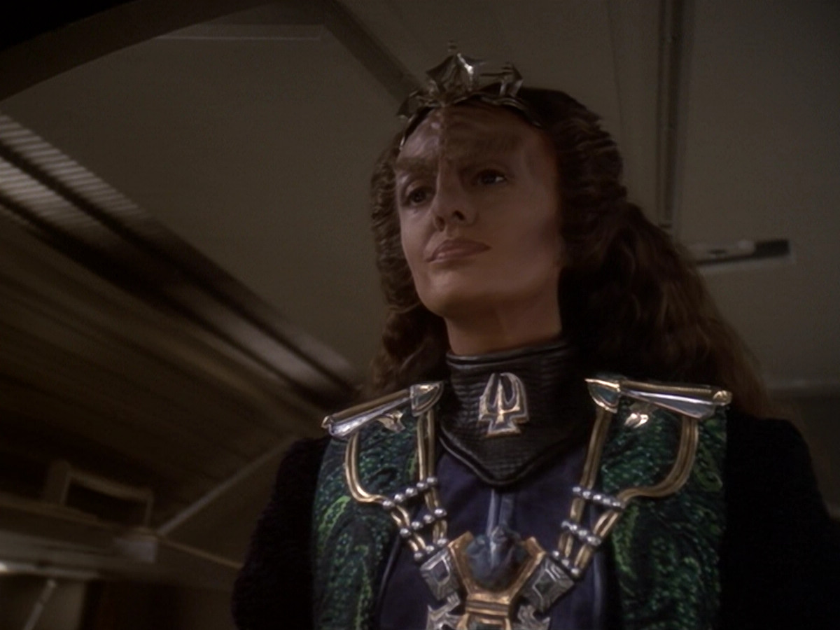 extant_StarTrek_DS9_6x07-YouAreCordiallyInvited_00904.jpg