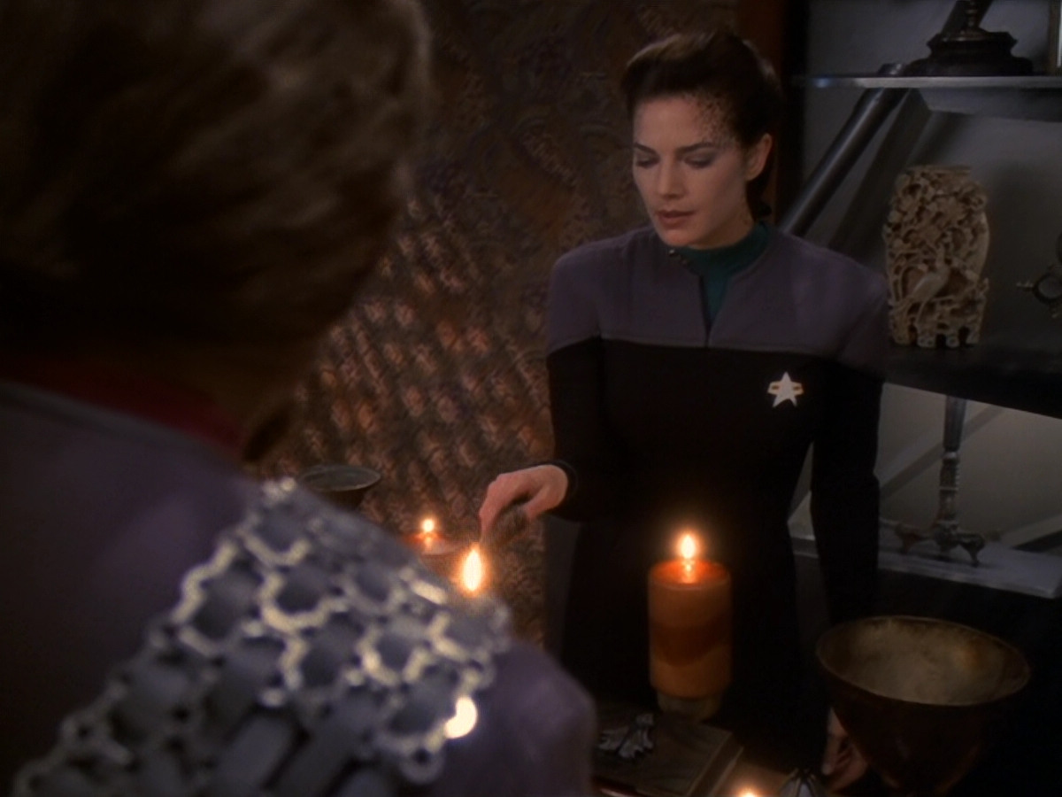 extant_StarTrek_DS9_6x07-YouAreCordiallyInvited_00946.jpg