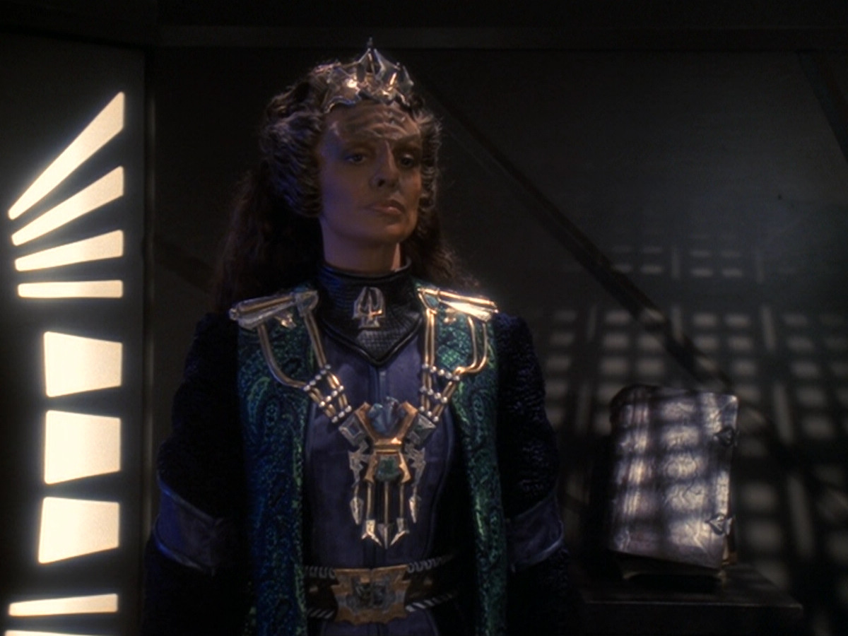 extant_StarTrek_DS9_6x07-YouAreCordiallyInvited_01030.jpg