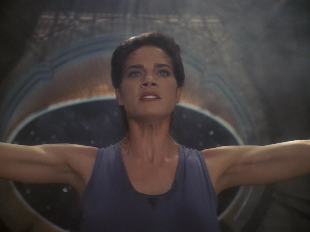 extant_StarTrek_DS9_6x07-YouAreCordiallyInvited_01625.jpg