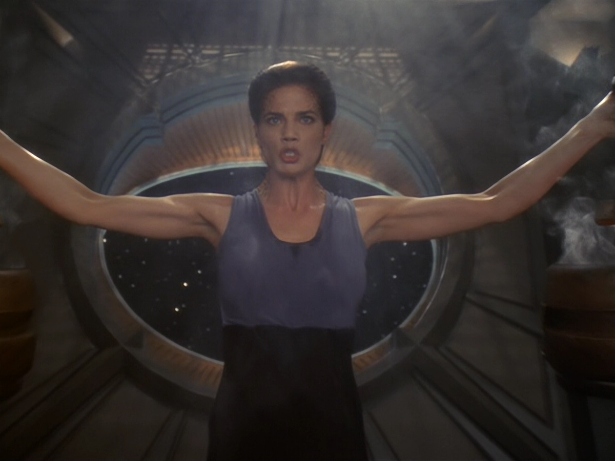 extant_StarTrek_DS9_6x07-YouAreCordiallyInvited_01628.jpg