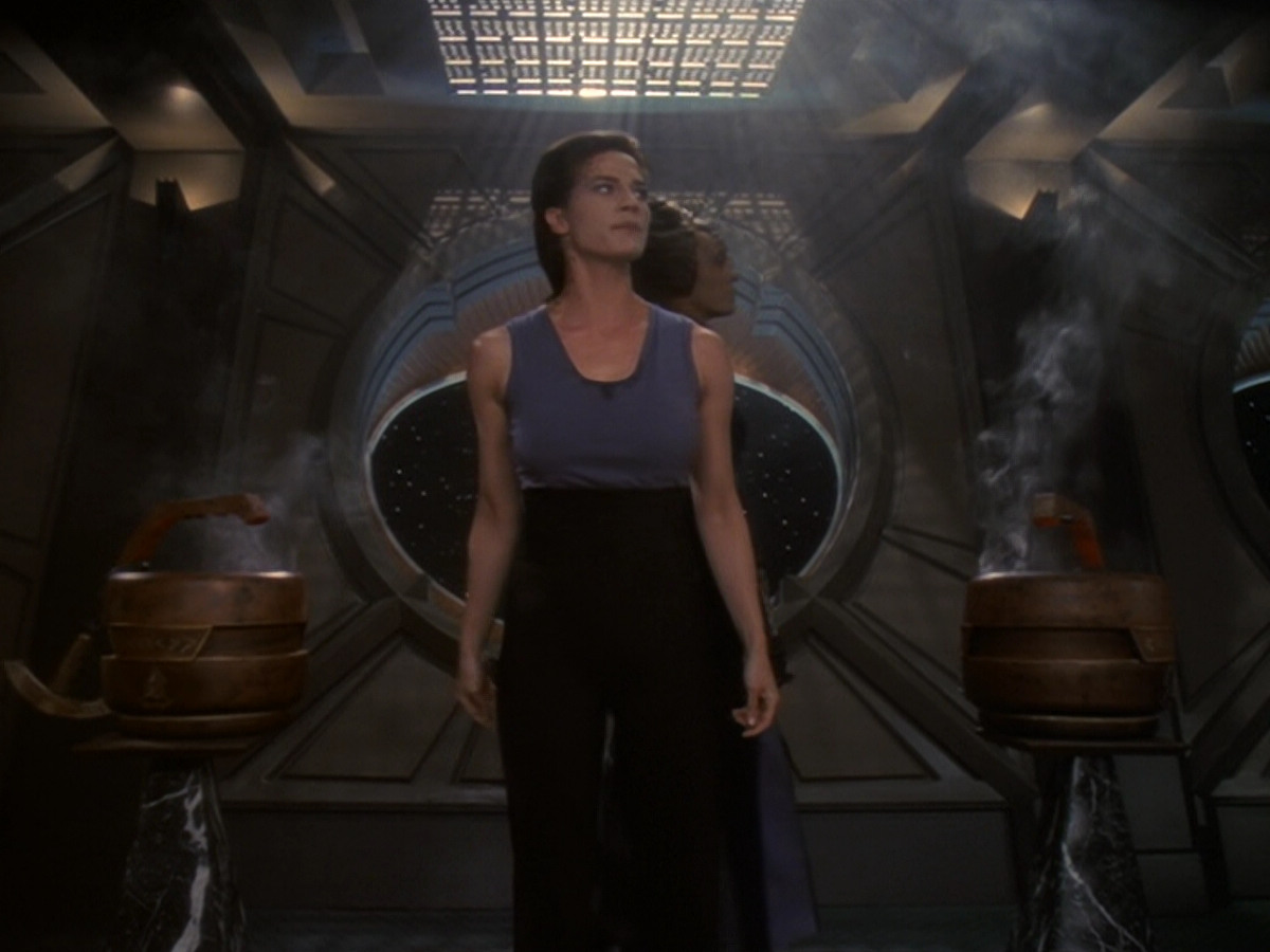 extant_StarTrek_DS9_6x07-YouAreCordiallyInvited_01640.jpg