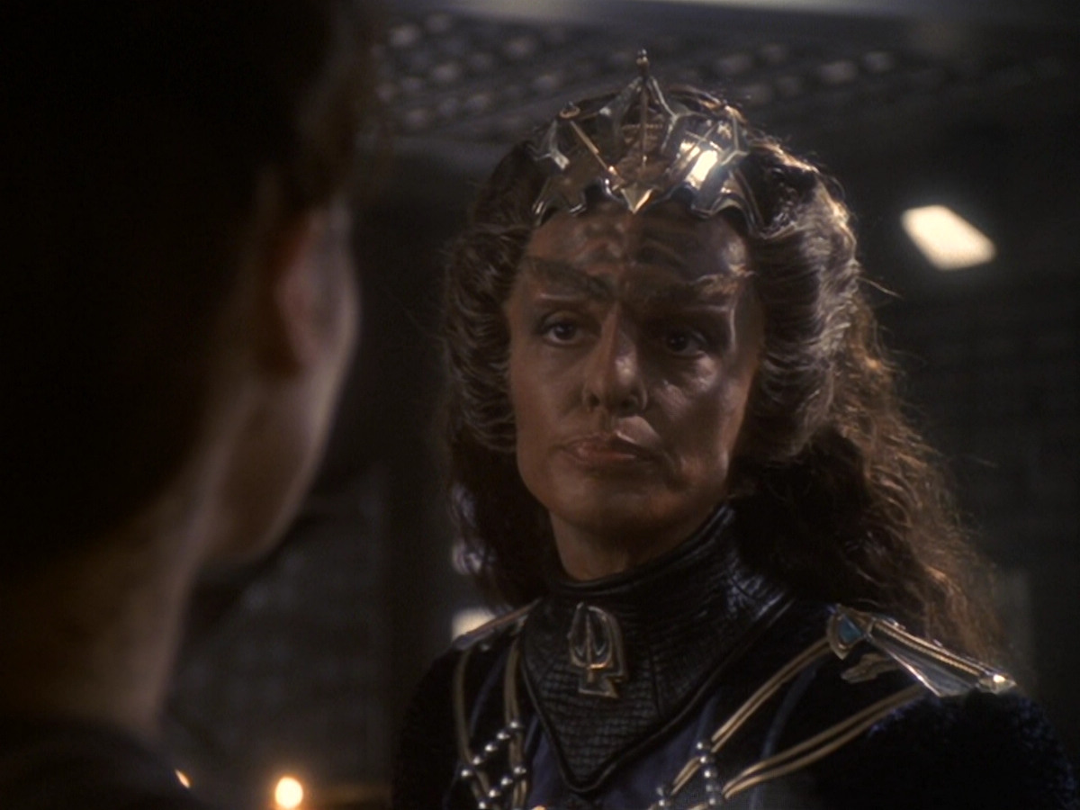 extant_StarTrek_DS9_6x07-YouAreCordiallyInvited_01678.jpg