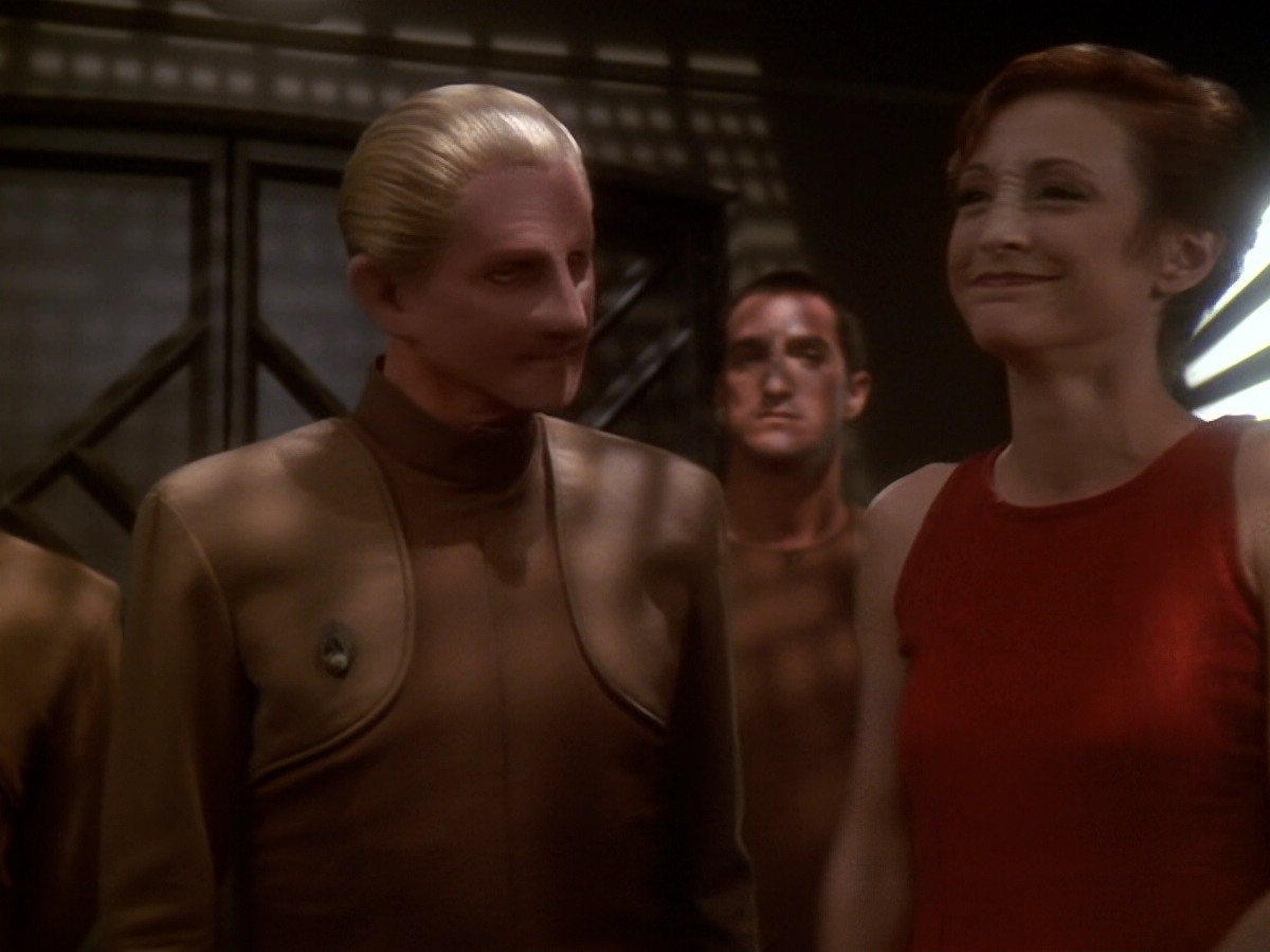 extant_StarTrek_DS9_6x07-YouAreCordiallyInvited_02282.jpg