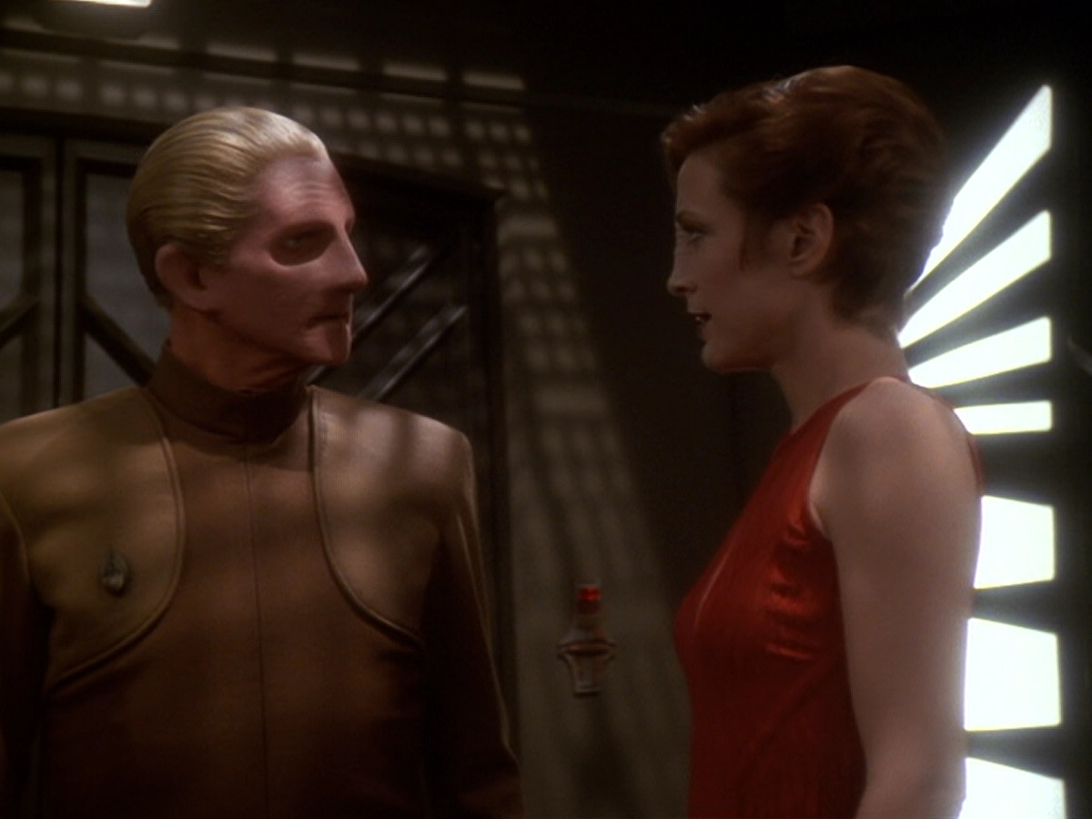 extant_StarTrek_DS9_6x07-YouAreCordiallyInvited_02322.jpg