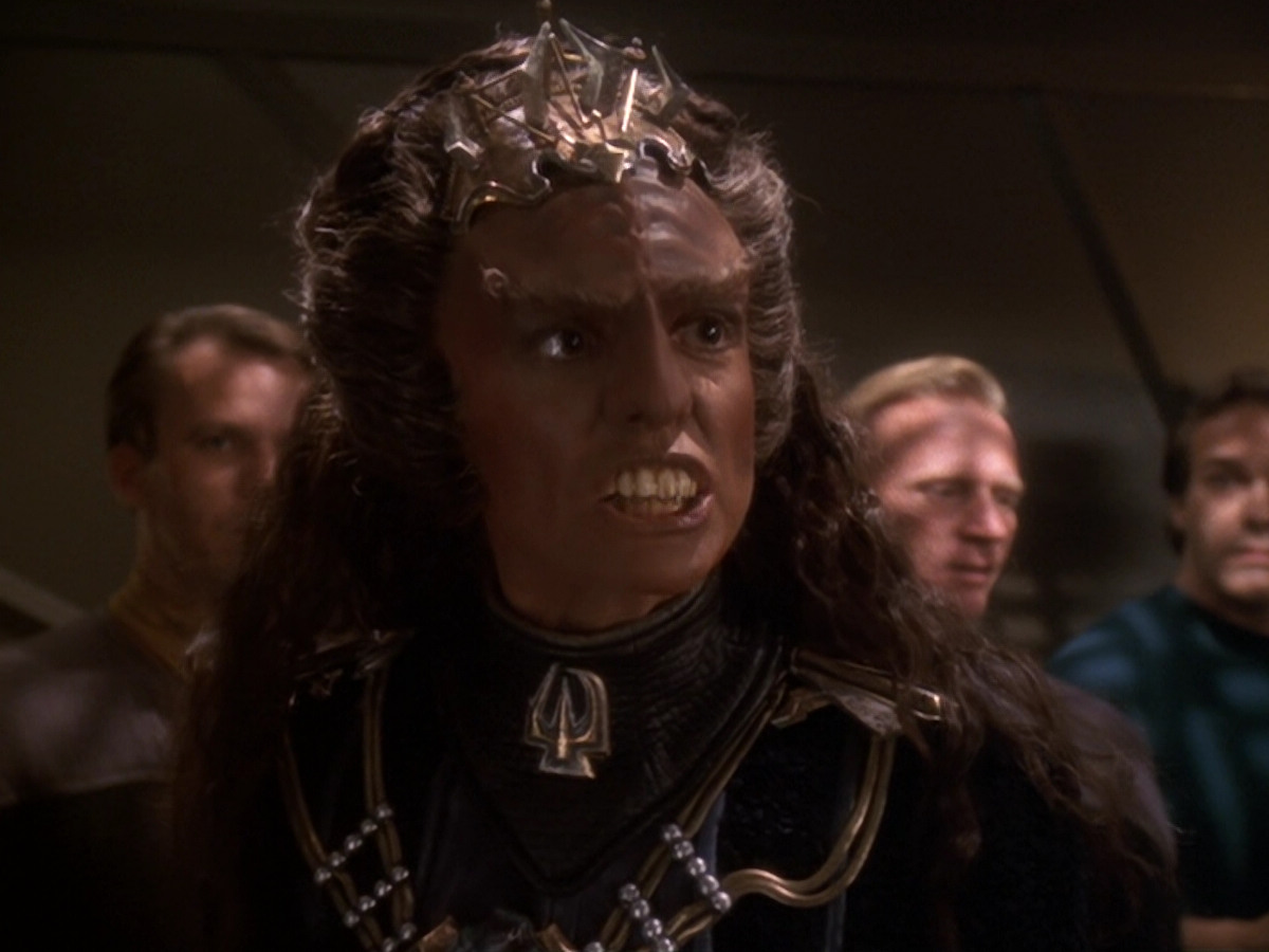 extant_StarTrek_DS9_6x07-YouAreCordiallyInvited_02428.jpg