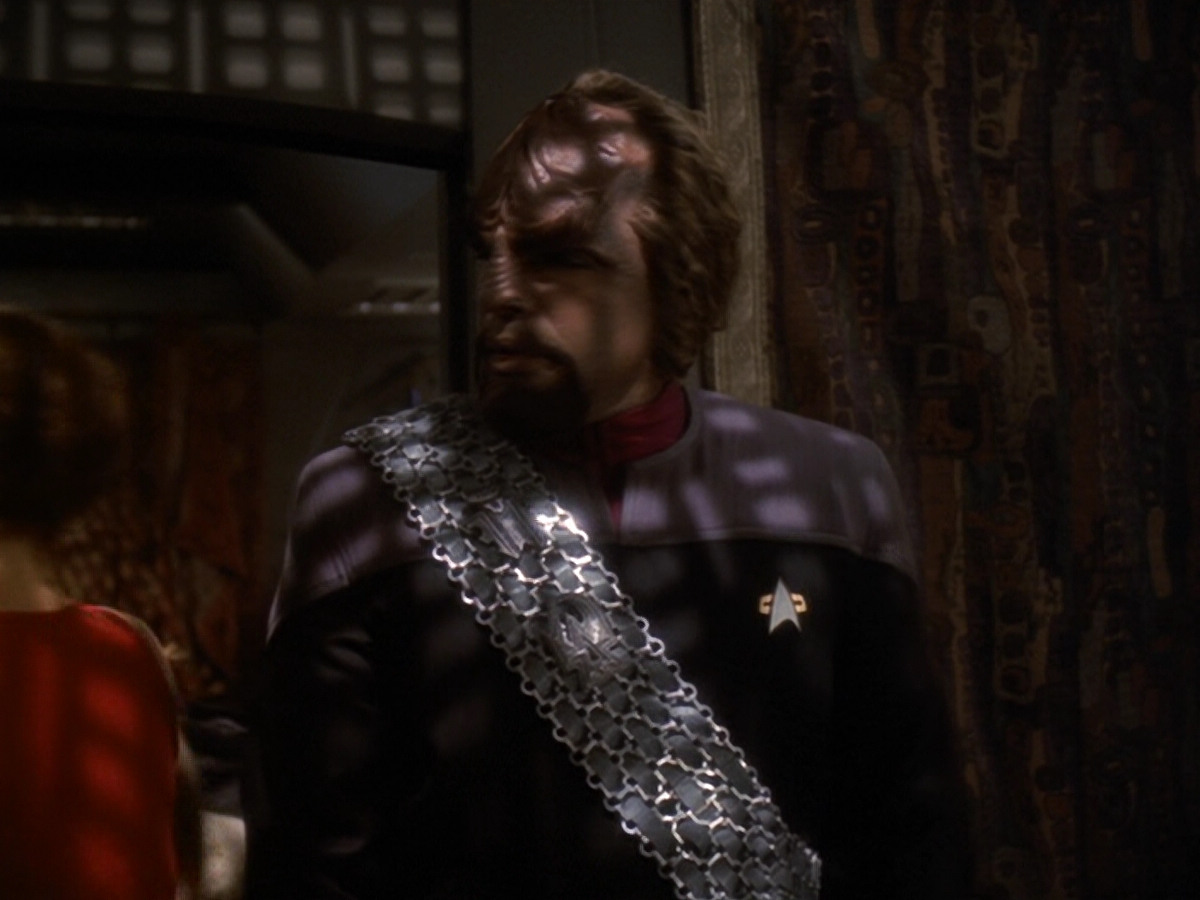 extant_StarTrek_DS9_6x07-YouAreCordiallyInvited_02622.jpg