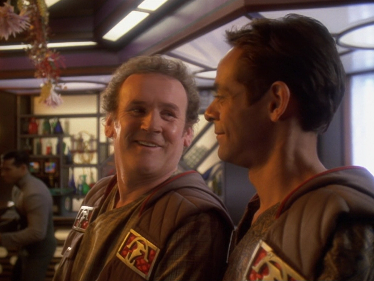 extant_StarTrek_DS9_6x07-YouAreCordiallyInvited_02819.jpg