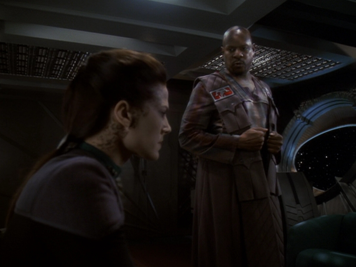 extant_StarTrek_DS9_6x07-YouAreCordiallyInvited_03218.jpg