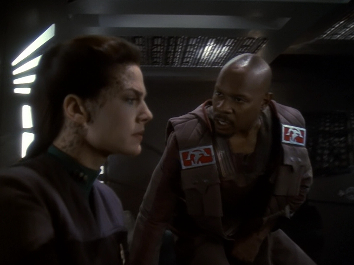 extant_StarTrek_DS9_6x07-YouAreCordiallyInvited_03226.jpg