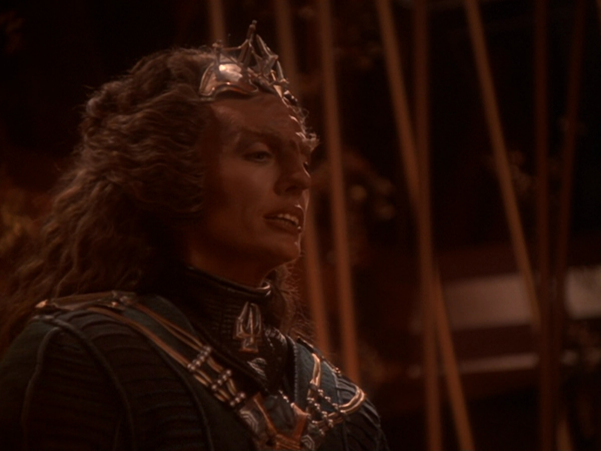 extant_StarTrek_DS9_6x07-YouAreCordiallyInvited_03446.jpg