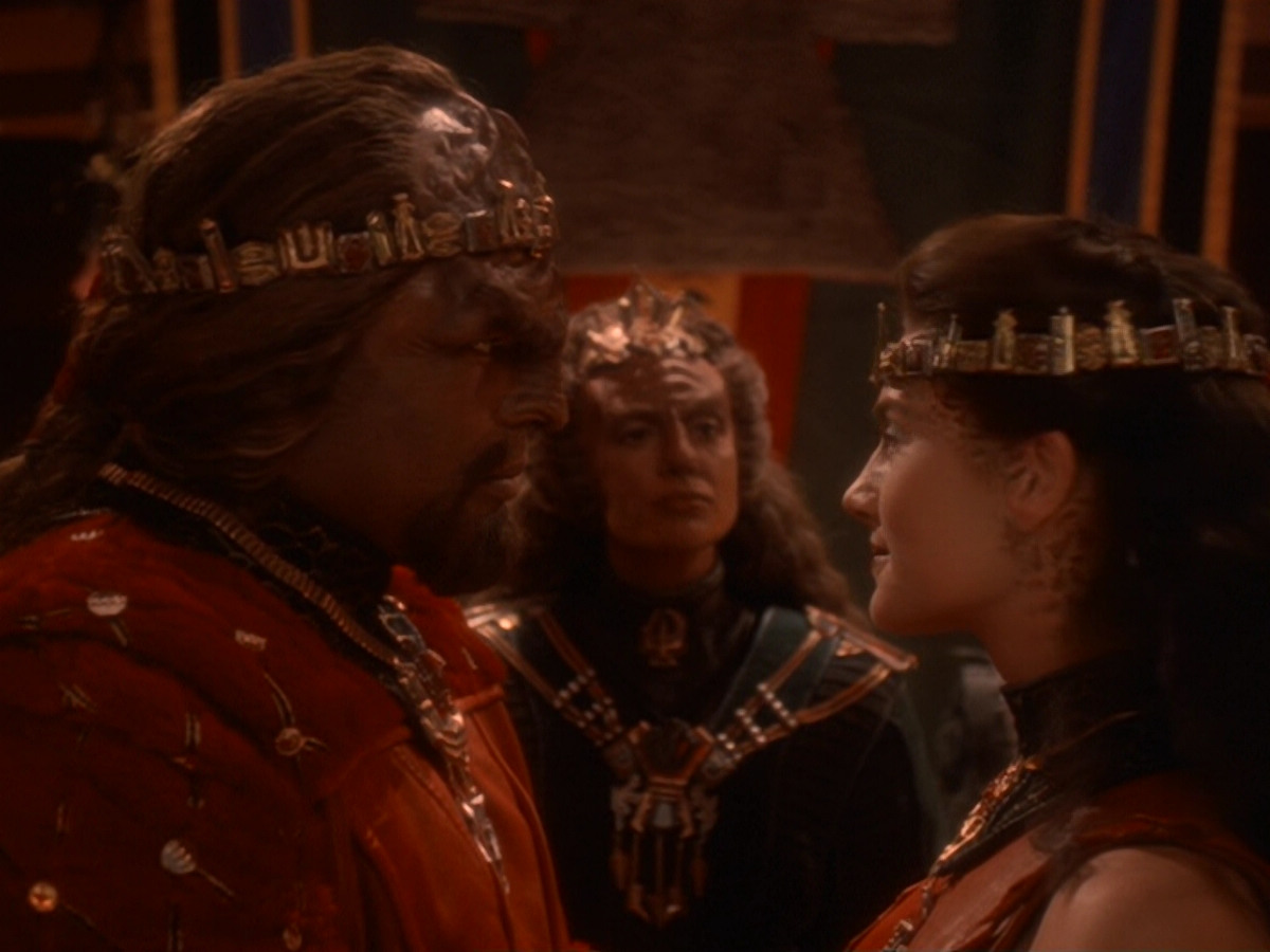extant_StarTrek_DS9_6x07-YouAreCordiallyInvited_03638.jpg
