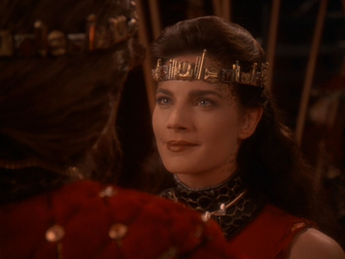 extant_StarTrek_DS9_6x07-YouAreCordiallyInvited_03658.jpg