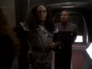 Filename=extant_StarTrek_DS9_6x07-YouAreCordiallyInvited_00928.jpg
Filesize=131KiB
Dimensions=1200x900
Date added=Jan 08, 2020 extant_StarTrek_DS9_6x07-YouAreCordiallyInvited_00928.jpg