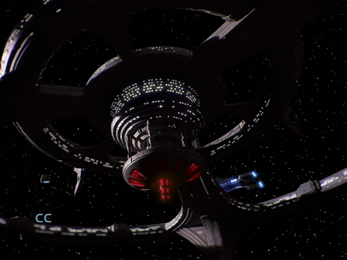 extant_StarTrek_DS9_6x08-Resurrection_00006.jpg