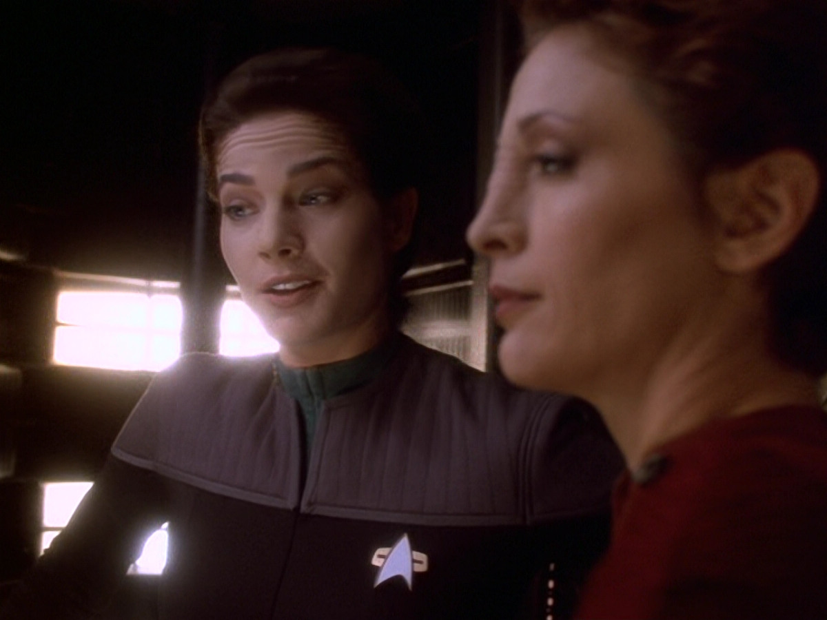 extant_StarTrek_DS9_6x08-Resurrection_00050.jpg