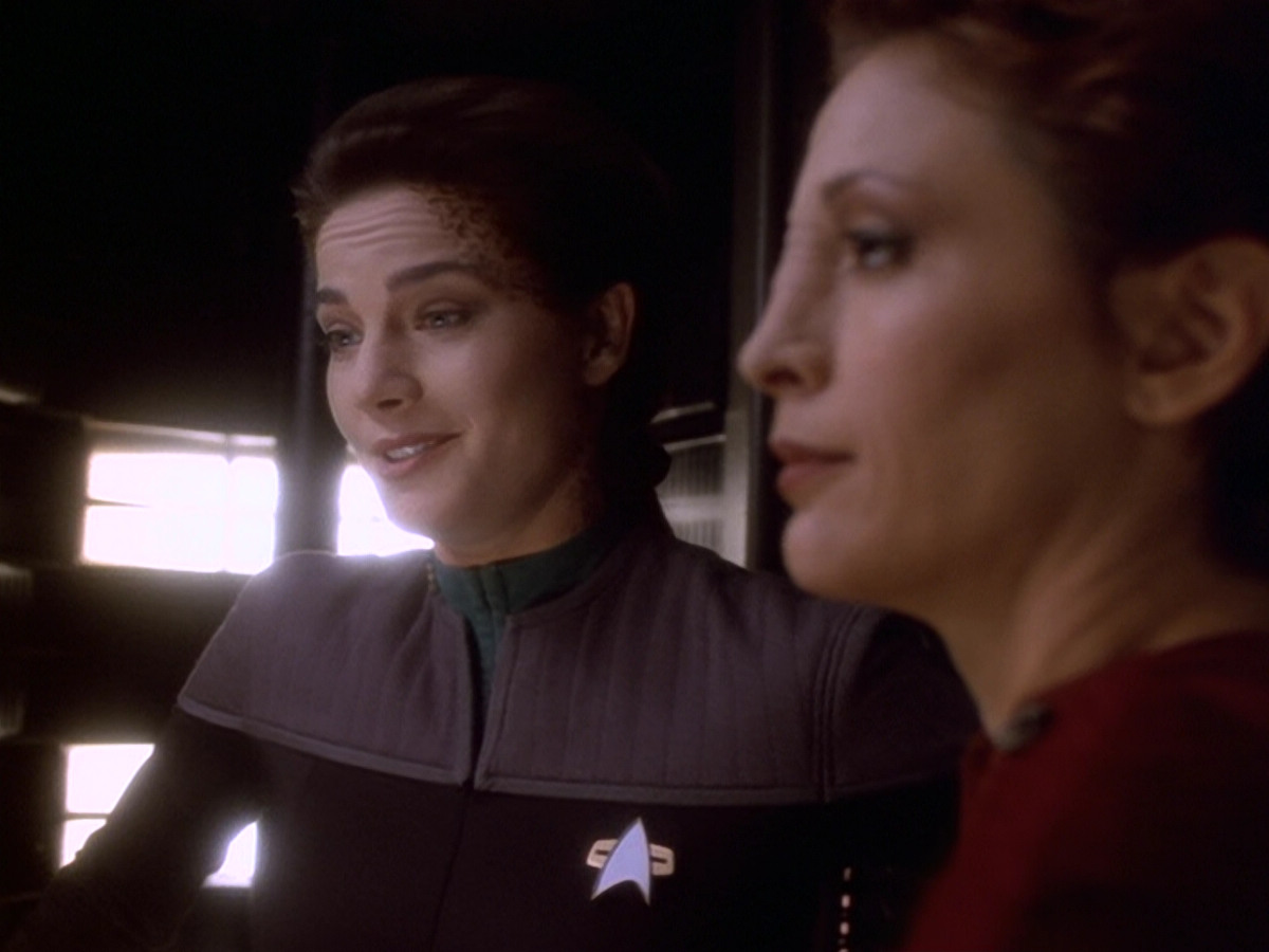 extant_StarTrek_DS9_6x08-Resurrection_00051.jpg