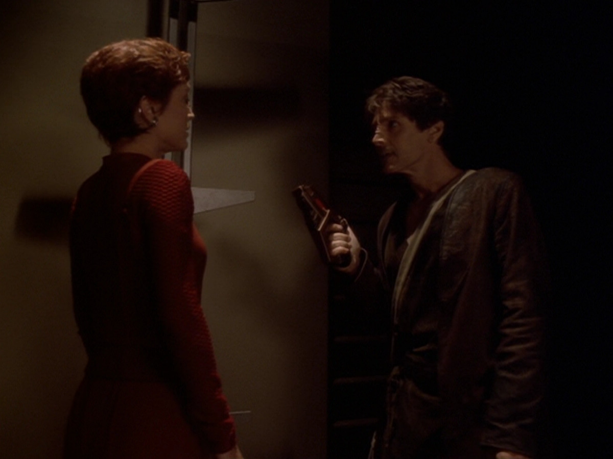 extant_StarTrek_DS9_6x08-Resurrection_00507.jpg