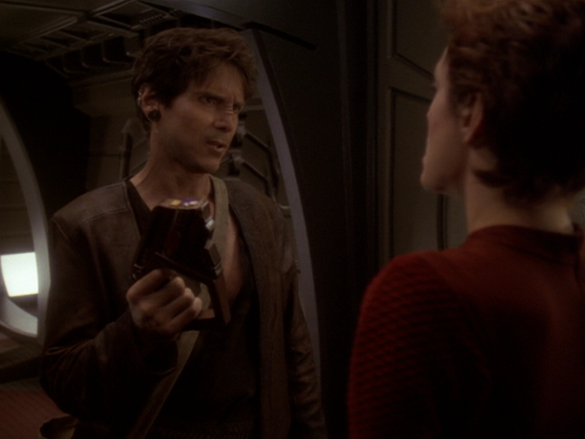 extant_StarTrek_DS9_6x08-Resurrection_00561.jpg