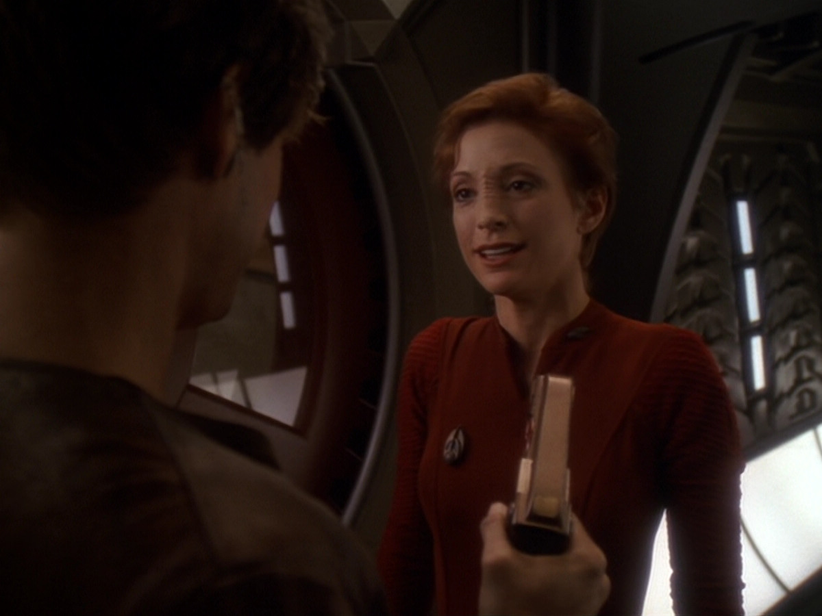extant_StarTrek_DS9_6x08-Resurrection_00569.jpg