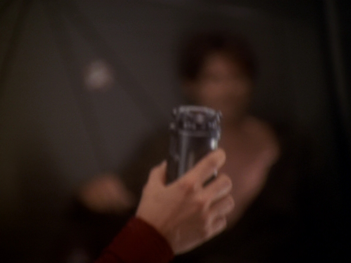extant_StarTrek_DS9_6x08-Resurrection_00614.jpg