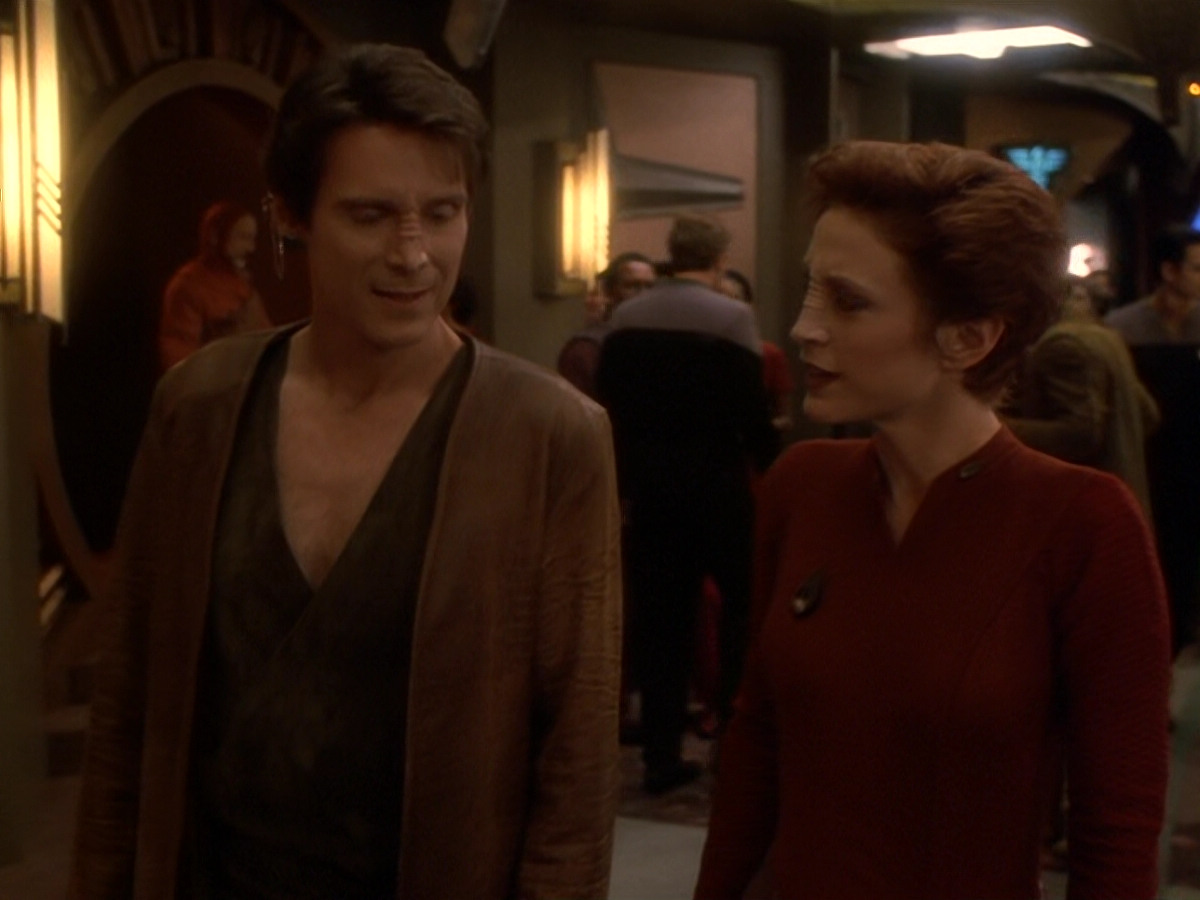 extant_StarTrek_DS9_6x08-Resurrection_01132.jpg
