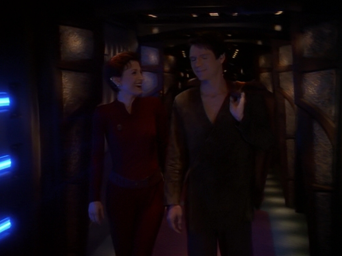 extant_StarTrek_DS9_6x08-Resurrection_01317.jpg
