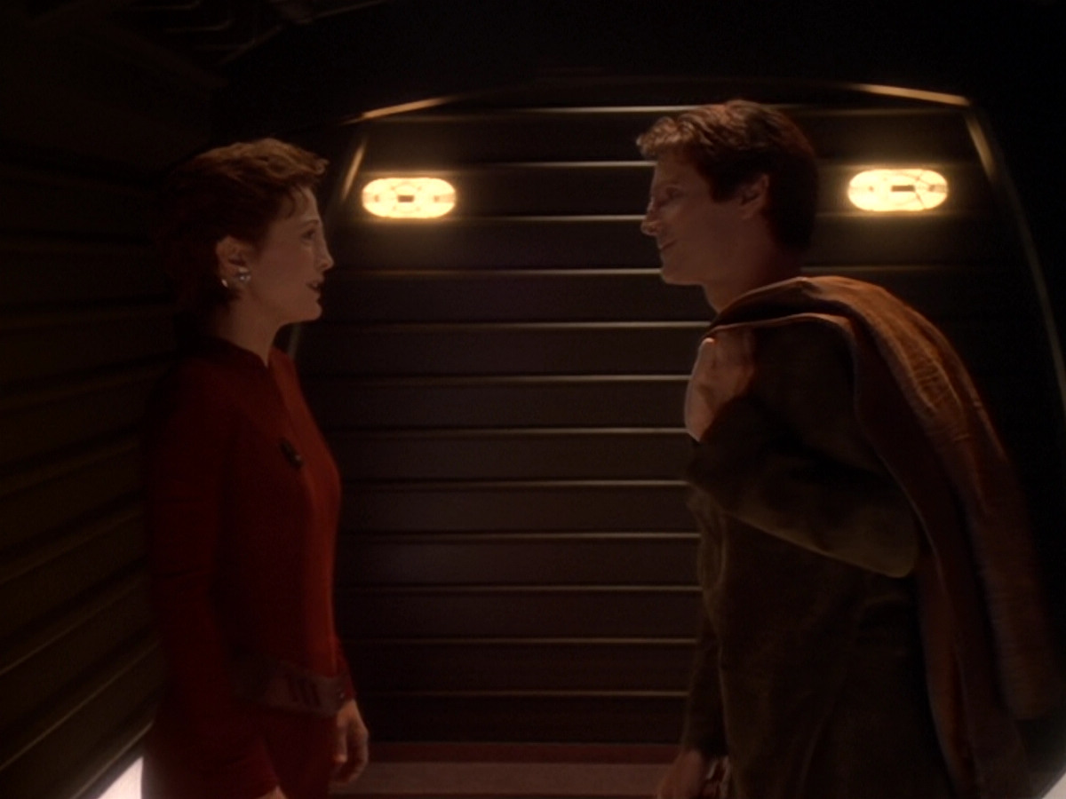 extant_StarTrek_DS9_6x08-Resurrection_01368.jpg