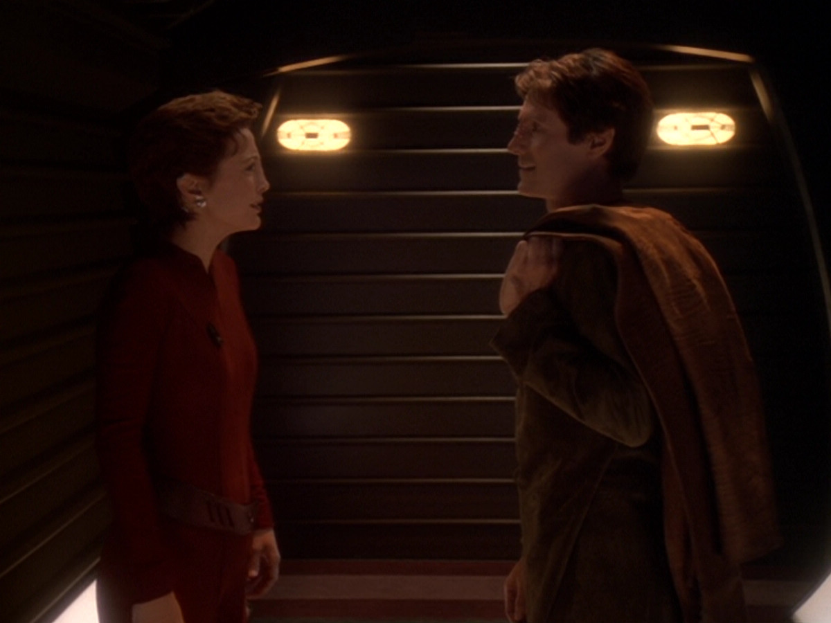 extant_StarTrek_DS9_6x08-Resurrection_01378.jpg