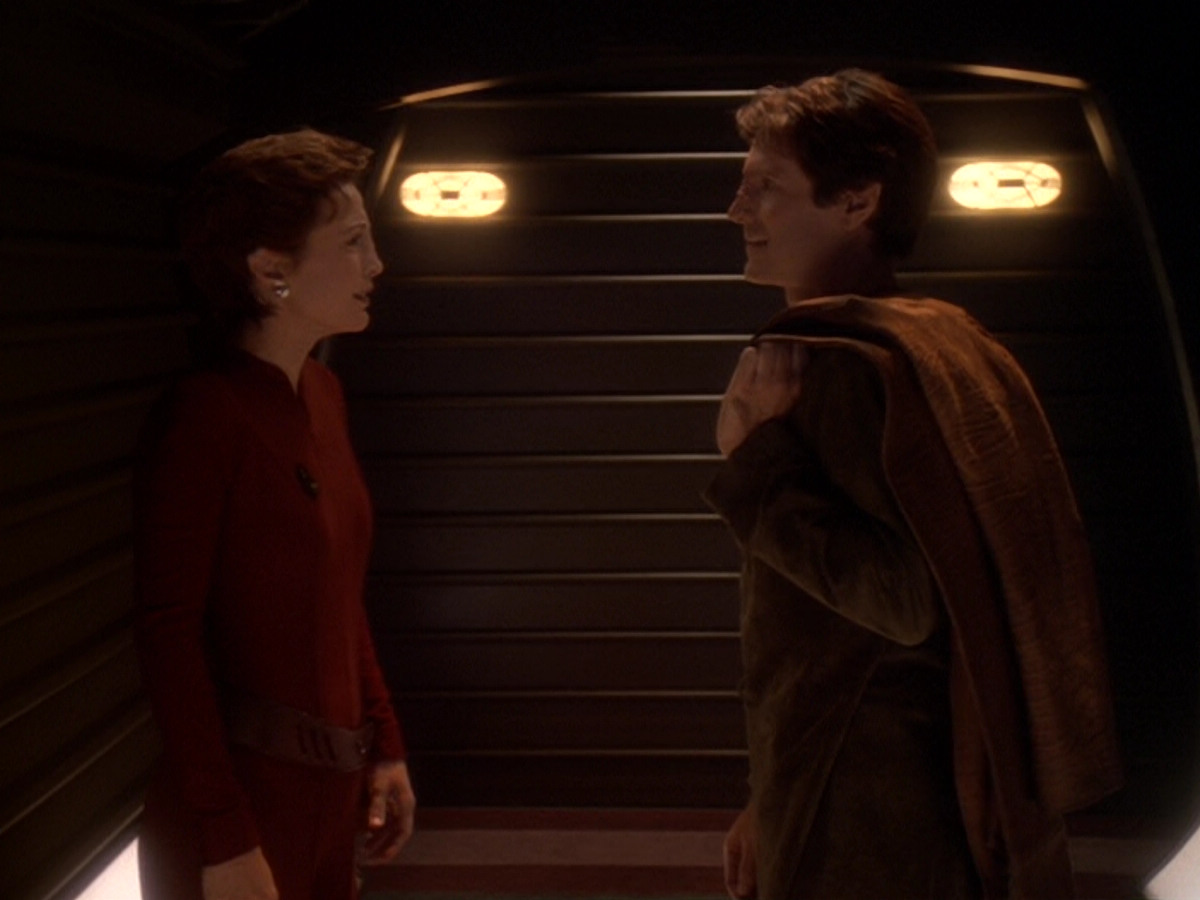 extant_StarTrek_DS9_6x08-Resurrection_01379.jpg