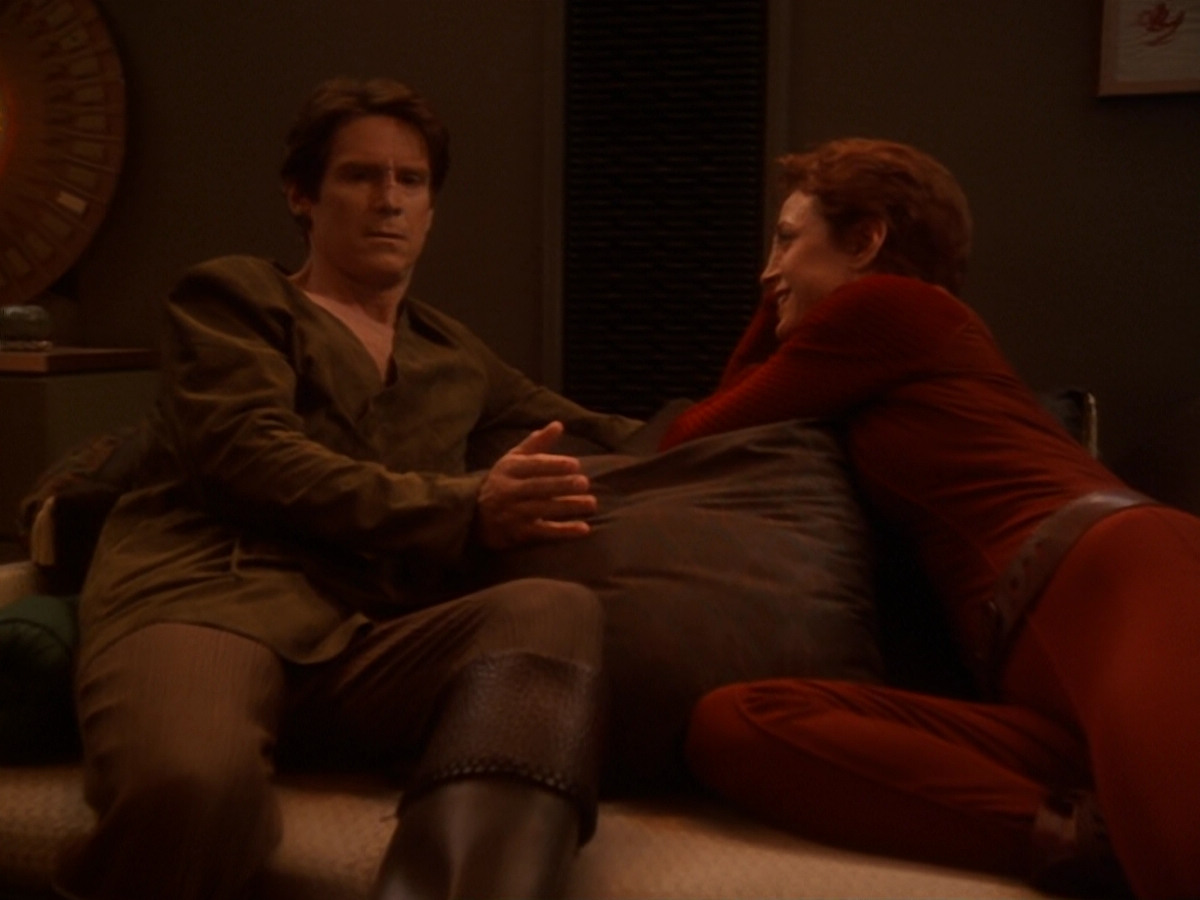 extant_StarTrek_DS9_6x08-Resurrection_01409.jpg