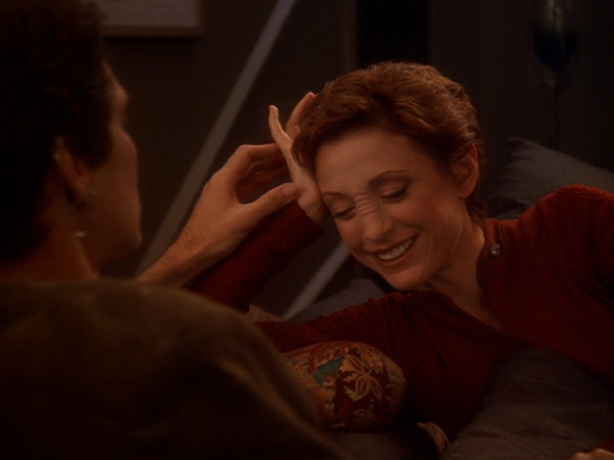extant_StarTrek_DS9_6x08-Resurrection_01564.jpg