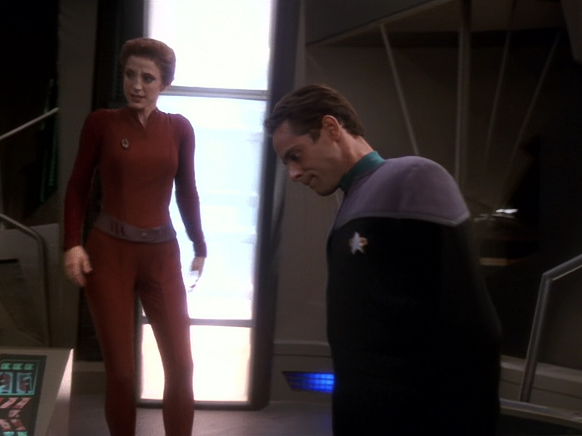 extant_StarTrek_DS9_6x08-Resurrection_01844.jpg