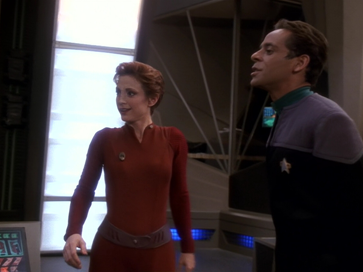 extant_StarTrek_DS9_6x08-Resurrection_01846.jpg