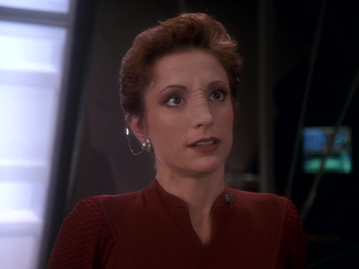 extant_StarTrek_DS9_6x08-Resurrection_01862.jpg