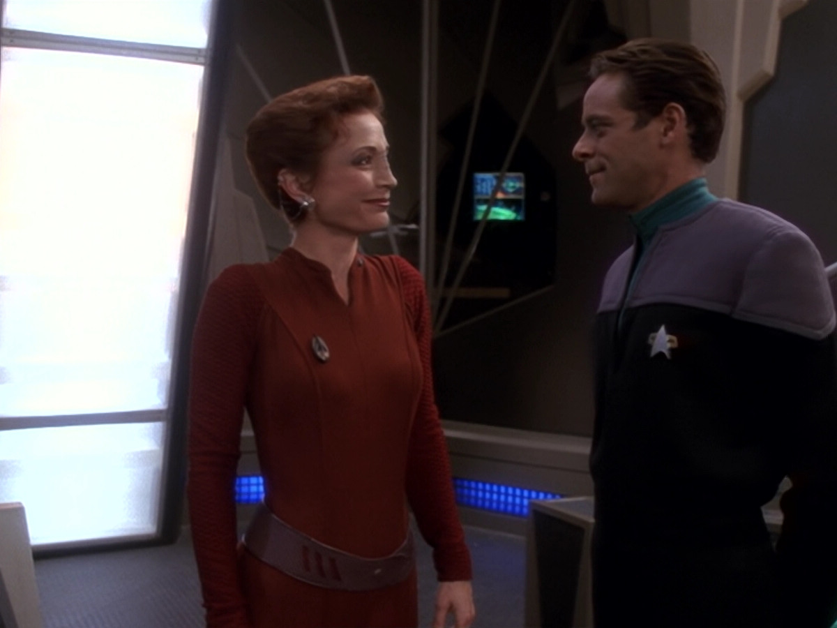extant_StarTrek_DS9_6x08-Resurrection_01872.jpg