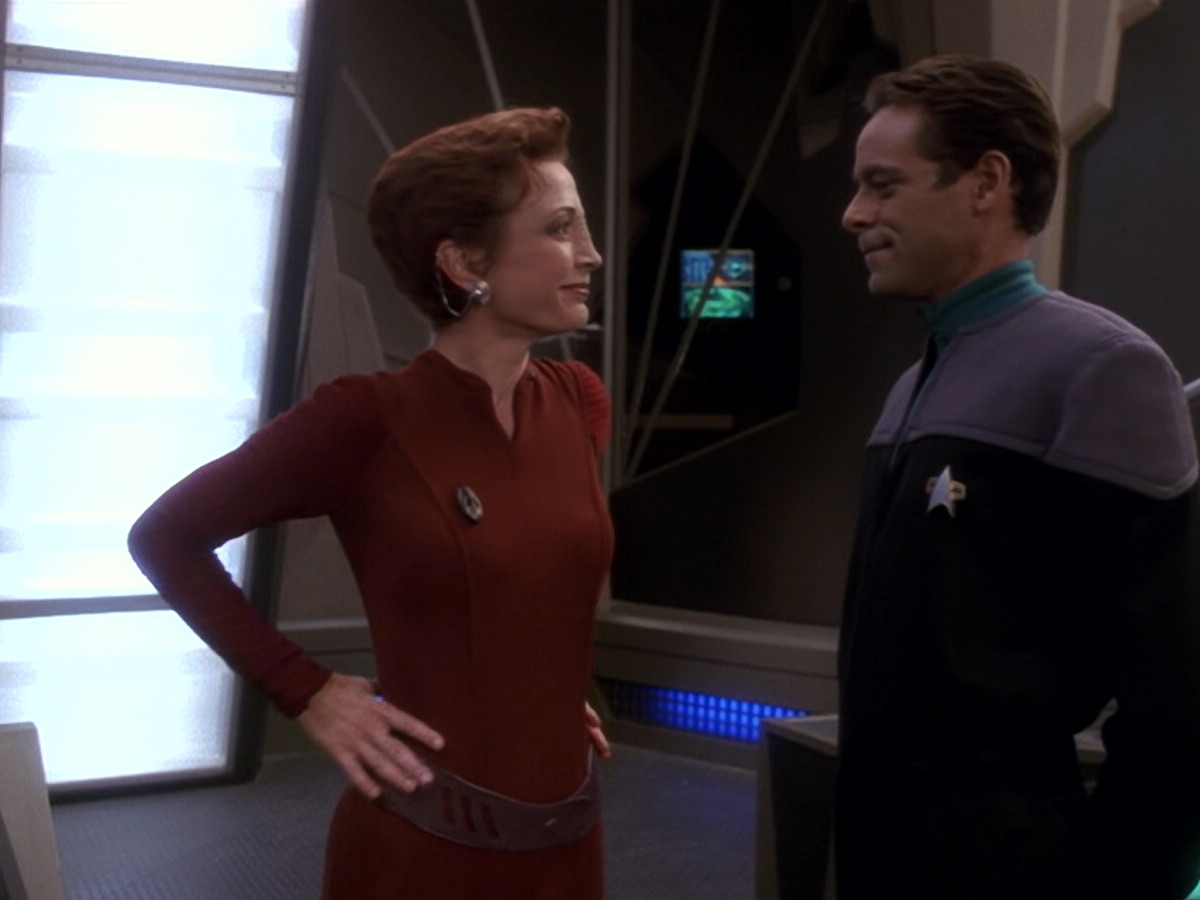 extant_StarTrek_DS9_6x08-Resurrection_01873.jpg