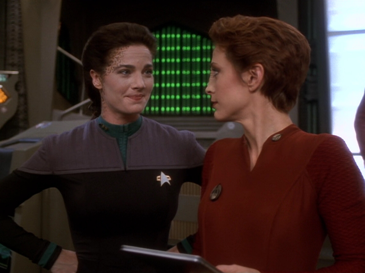 extant_StarTrek_DS9_6x08-Resurrection_01935.jpg