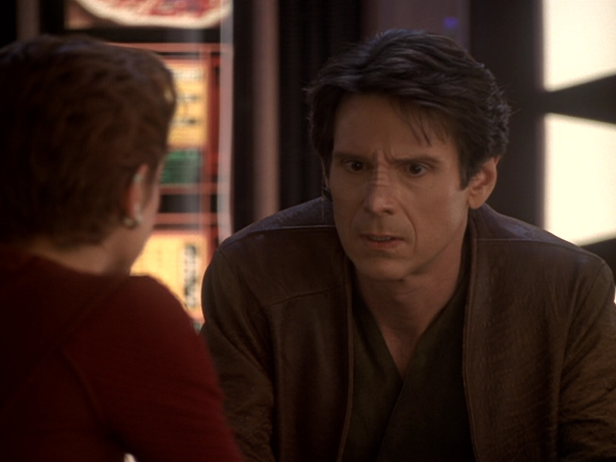 extant_StarTrek_DS9_6x08-Resurrection_02133.jpg