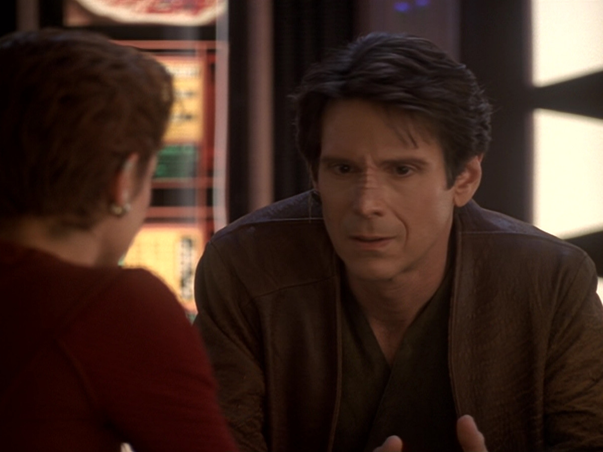 extant_StarTrek_DS9_6x08-Resurrection_02136.jpg