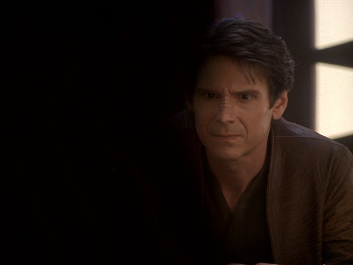 extant_StarTrek_DS9_6x08-Resurrection_02147.jpg
